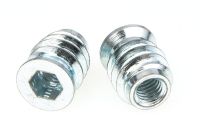 Metalinė įvorėlė M6 x 13mm įsukama